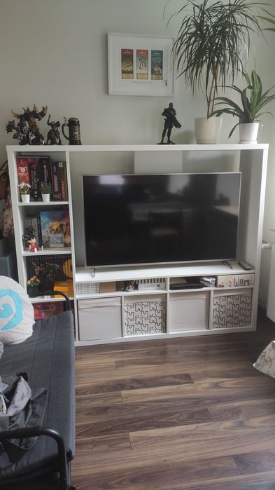 Kallax biały pod telewizor