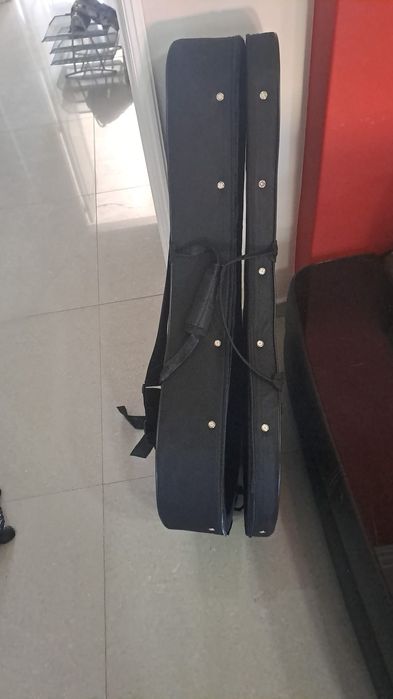 Estojo de guitarra portuguesa
