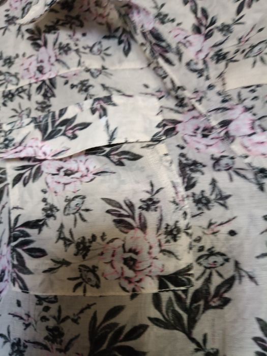 Bluzka koszulowa w kwiatowy print