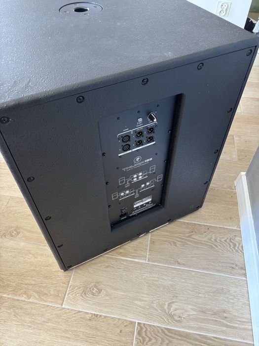 MACKIE THUMP 18S - subwoofer aktywny