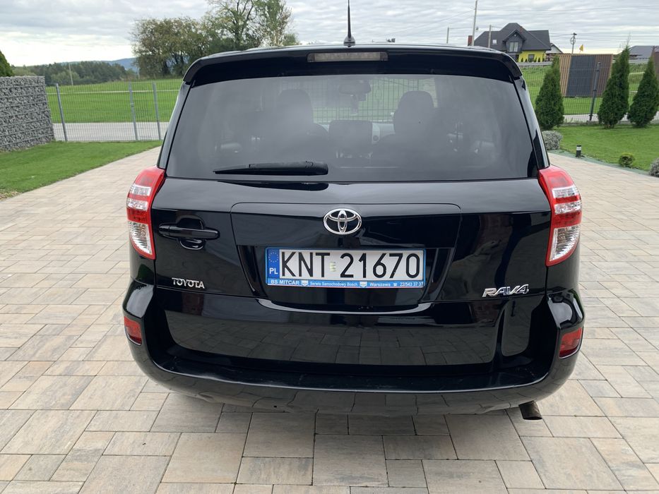 Toyota RAV 4 - 2010 samochód na sprzedaż