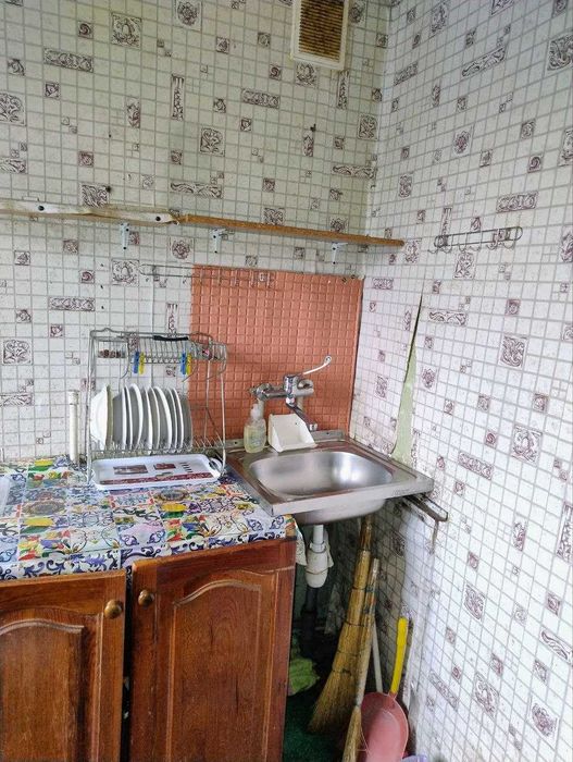 Сдам  1-ю квартиру ,правый берег по ул.Днепровское шосе,5 этаж.