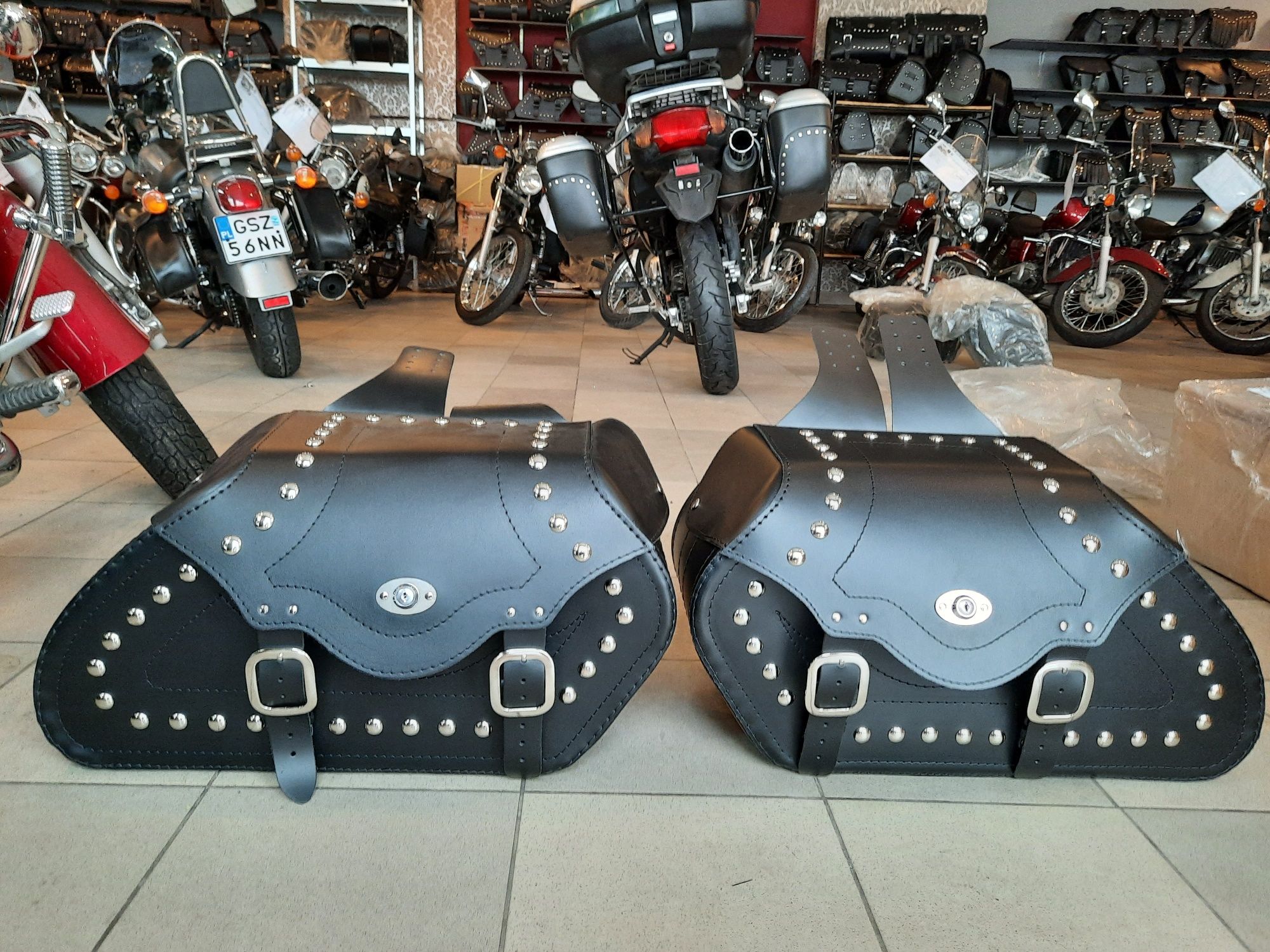 Sakwy ze skóry Harley , VTX /1300/1800