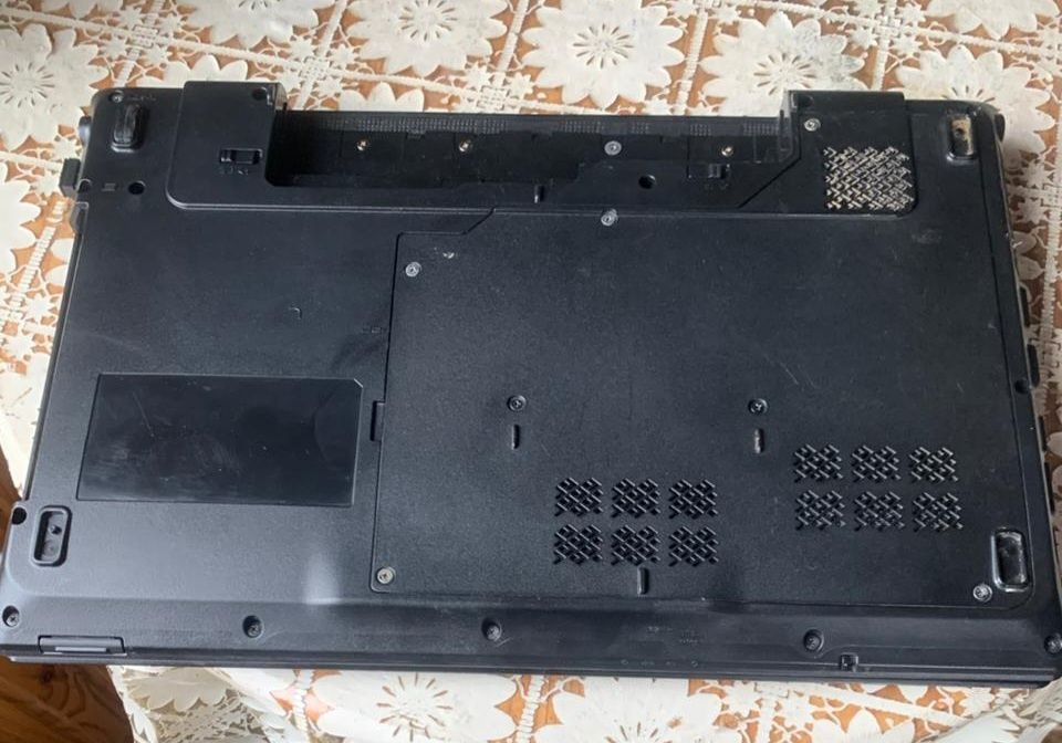 Продам Lenovo G560