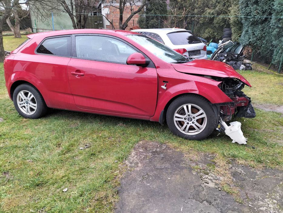 silnik kpl 1.6 crdi 115km kia ceed