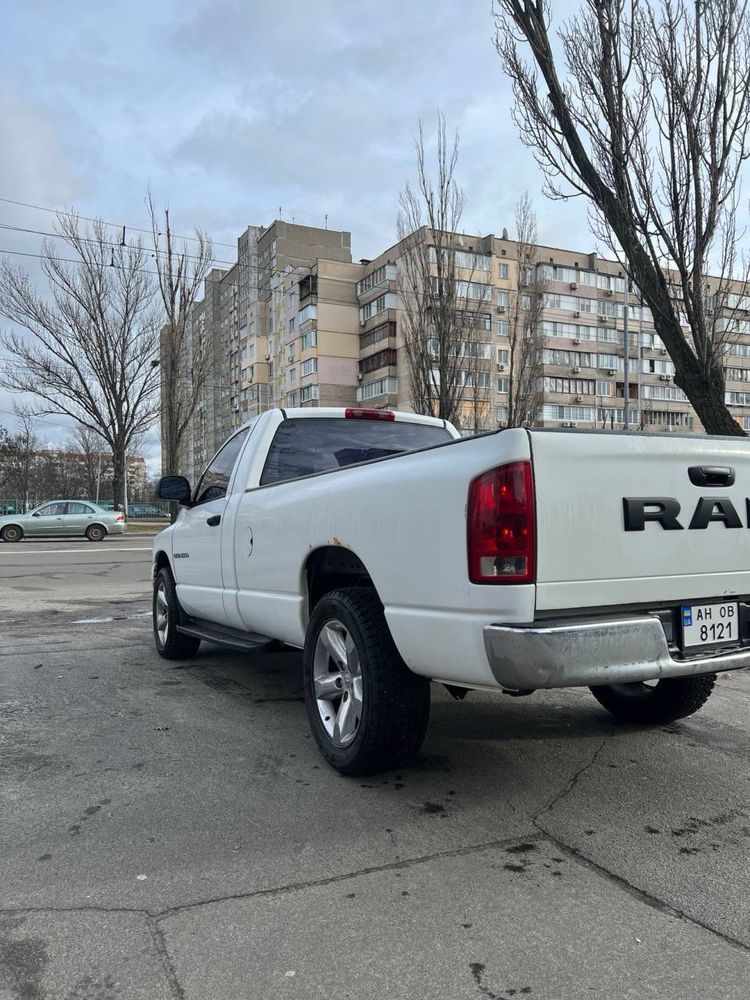 Пикап Dodge Ram 1500 SLT 2006 V8 4,7 газ/бензин задний привод