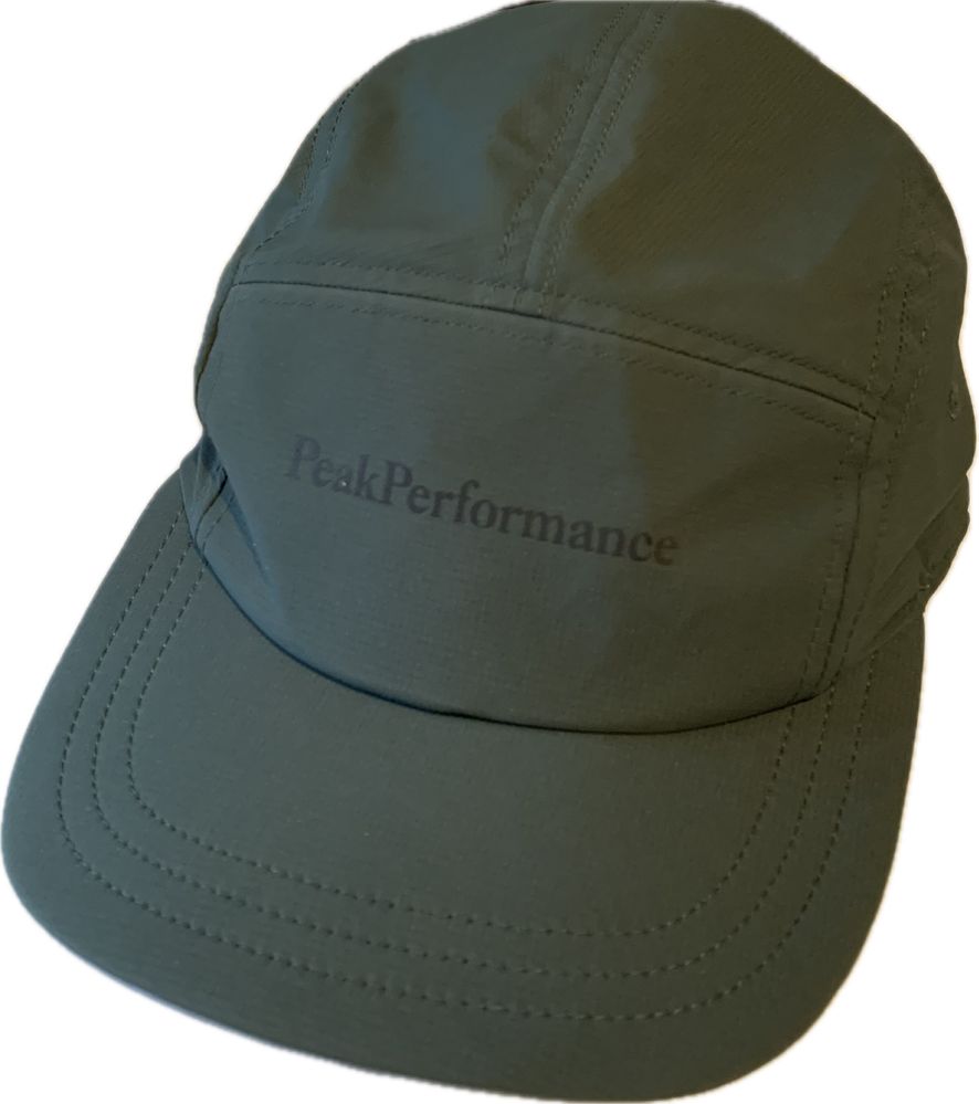 Keпка Gore Tex Peak Performance на мембрані панамка шапка