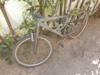 Bicicleta Usada para recuperar ou peças