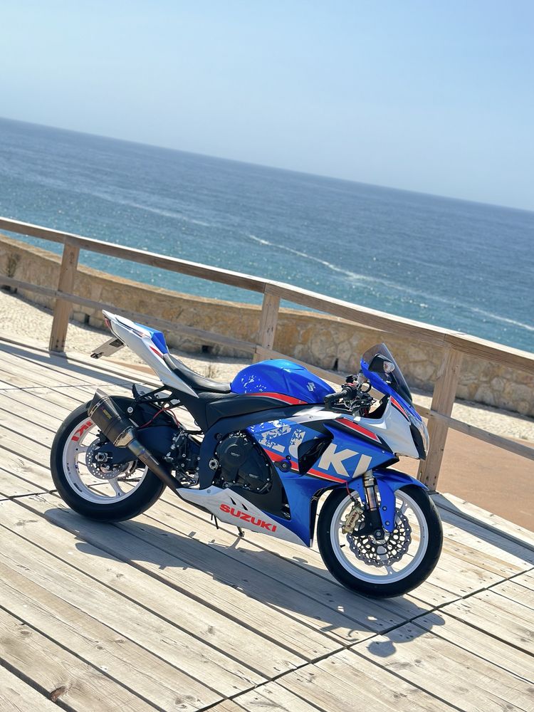 Suzuki GSXR 1000 L3 Troca Tracer 900