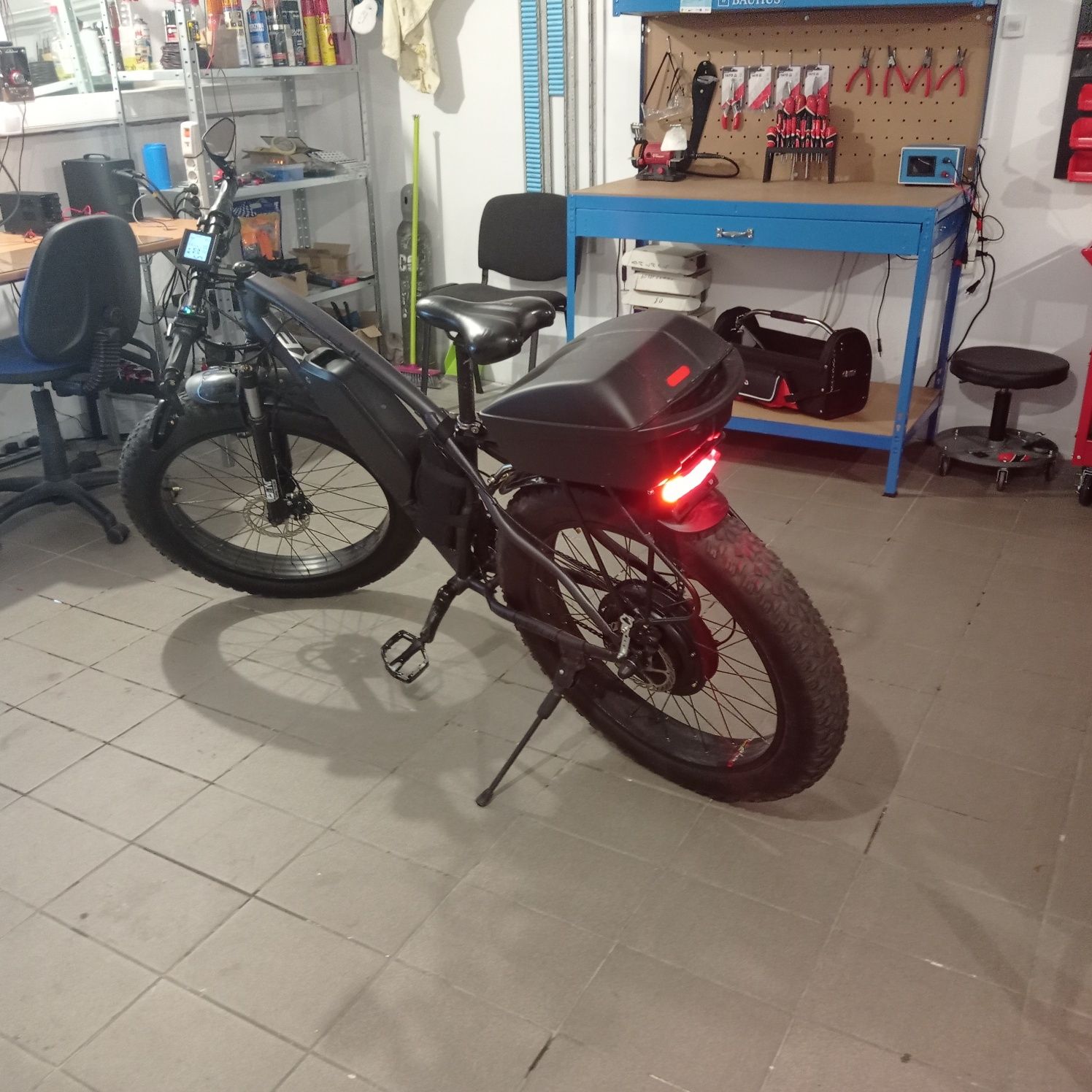 Rower elektryczny 2000w ak 48v 23ah. Fat-bike