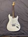Vintage Fender Stratocaster Arctic White 1989r