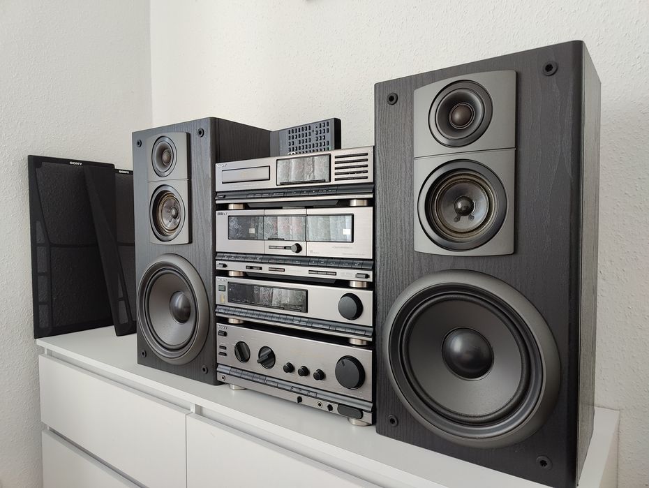 Музыкальный центр SONY LBT-D705