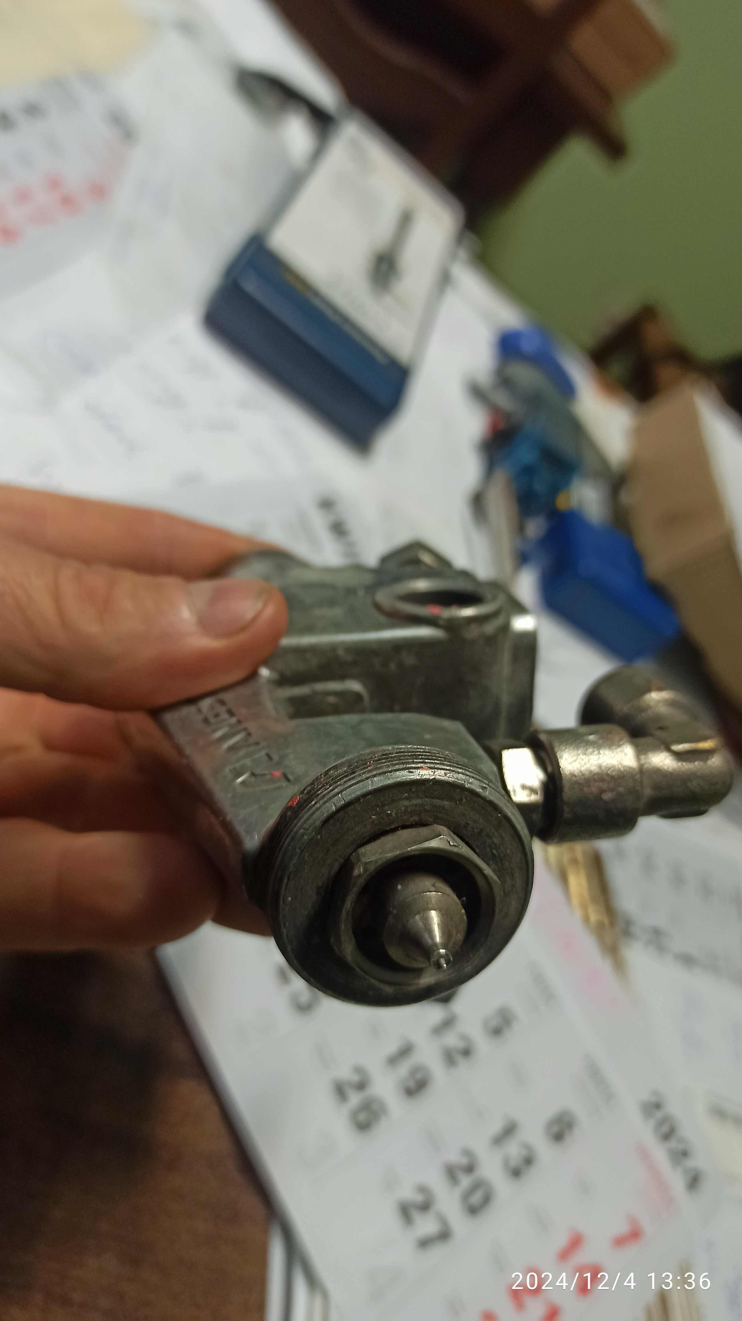pistolet natryskowy iwata wa-200