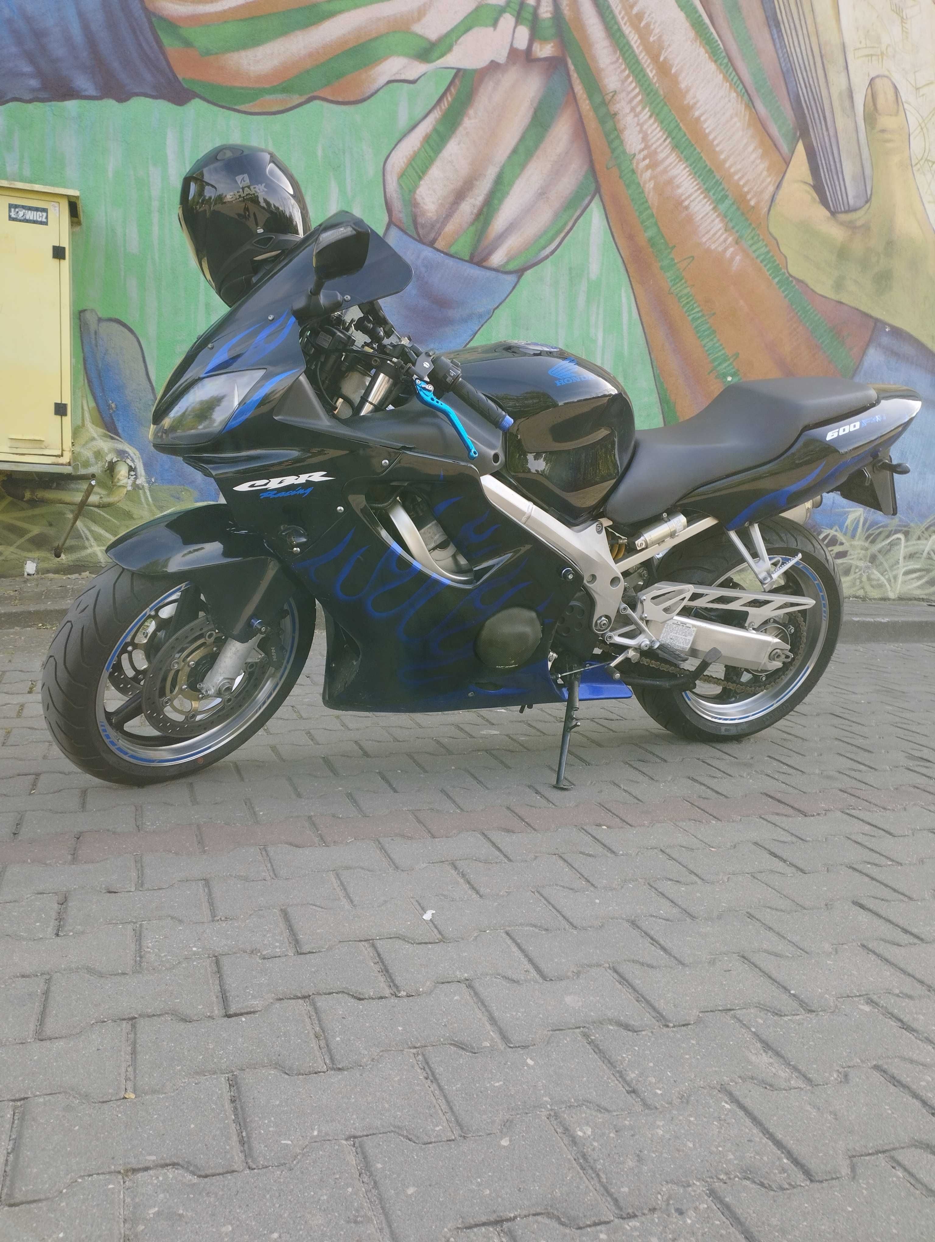 Sprzedam Honda CBR 600 f4i