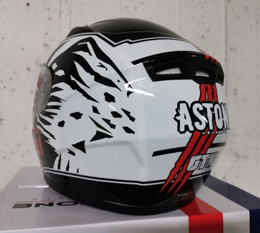 Capacete Integral Criança Astone GT2 Predator Kids ( NOVOS )