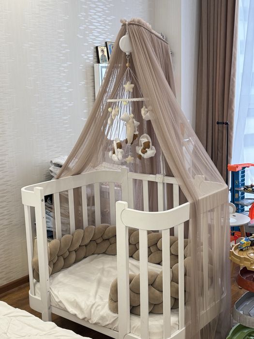 Ліжко дитяче ( Мама Тато ) з матрасом + окремо мобіль +бортики + фатін