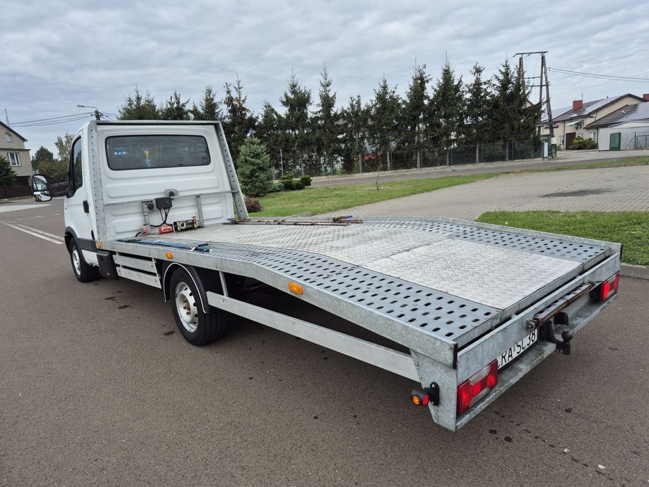 Iveco Daily 3.0 auto laweta 2014r klimatyzacja