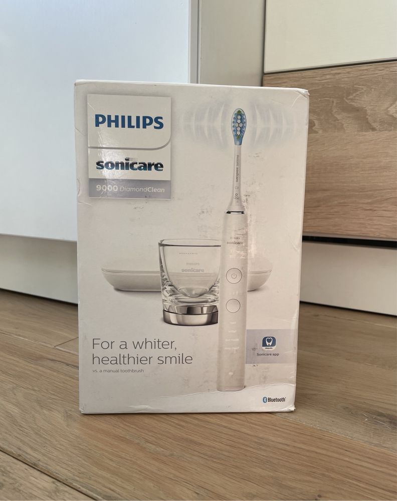 Електрична зубна щітка Philips Sonicare Diamond Clean 9000