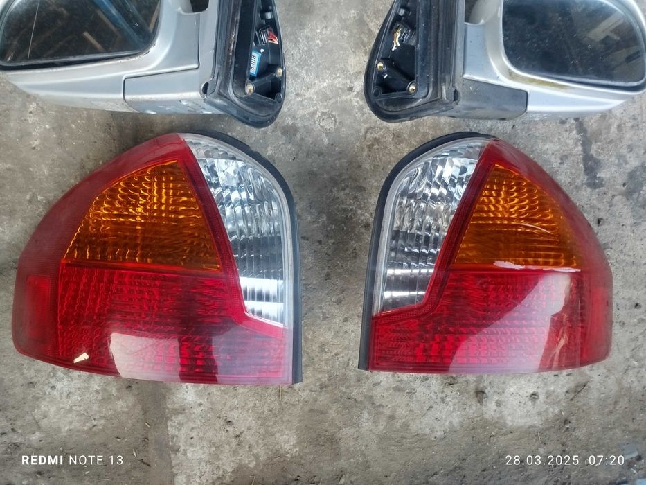 Фари Hyundai Santafe 2003рік