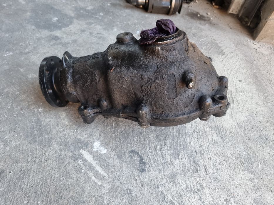 Редуктор Диференціал БМВ Х3 Е83 3.0D BMW X3 E83 Дифференциал Міст Мост