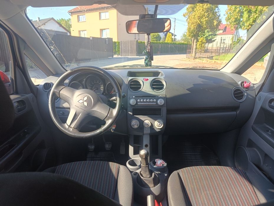 Mitsubishi Colt 2008 /długie opłaty