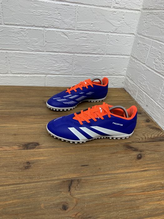 Футбольная обувь adidas predator оригинал 42р бампы сороконожки бутсы