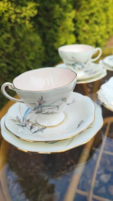 Angielska porcelana kostna  ЕSTABLISHED  trio śniadaniowe bone China
