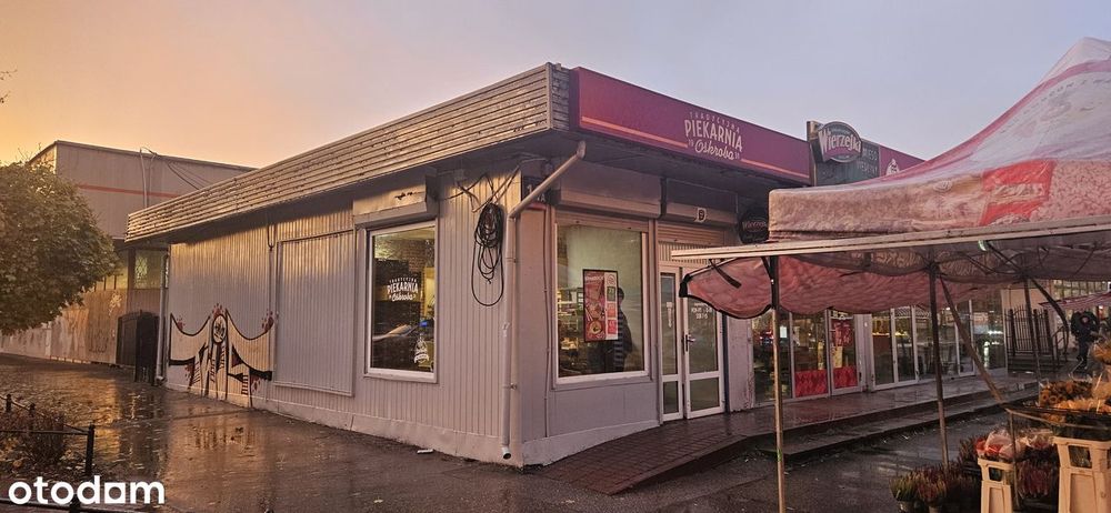 Lokal na wynajem z parkingiem i witryną