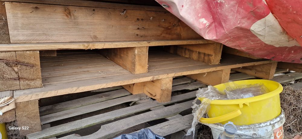 Podesty, podest, pomost, podbudowa, palety