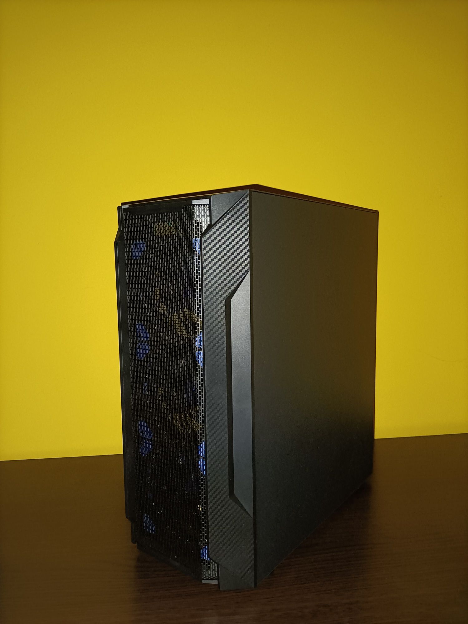 Komputer Xeon + 16GB RAM + NOWY SSD + NOWA obudowa + Chieftec + RGB PC