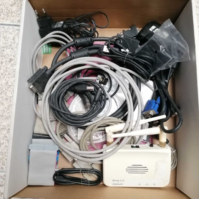 Motherboard e acessorios