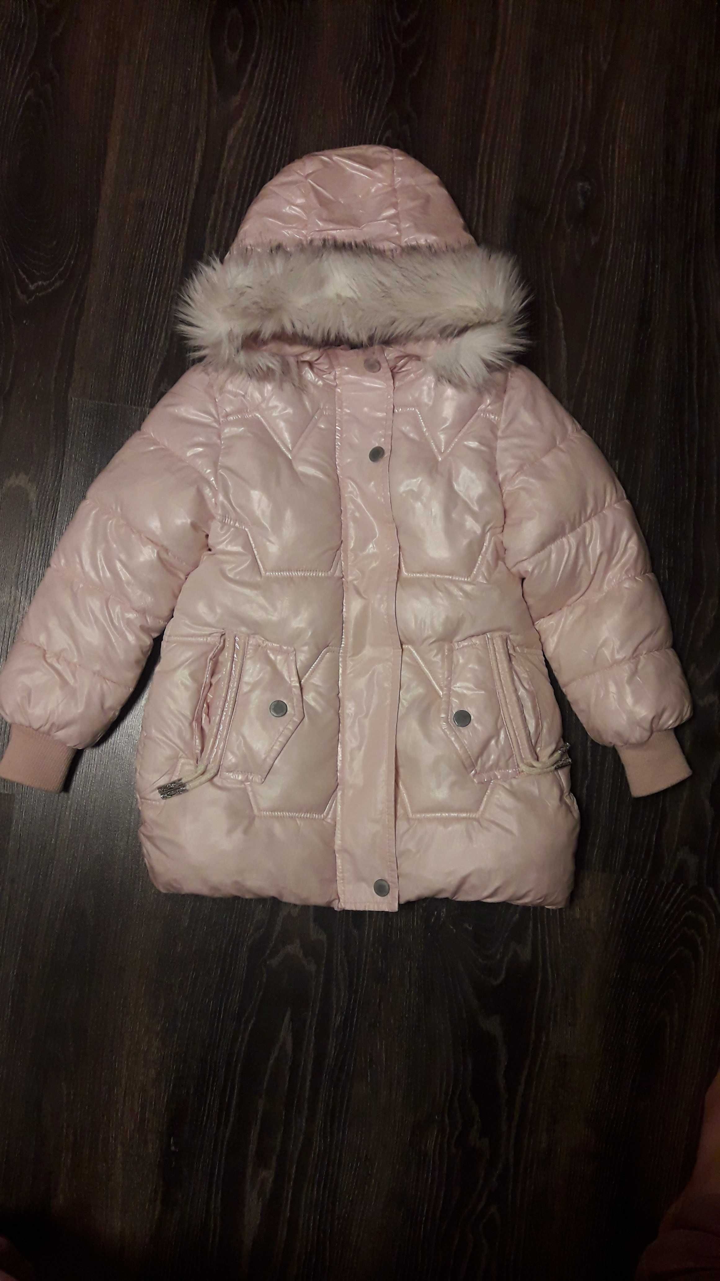 Зимове пальто для дівчинки 5-6