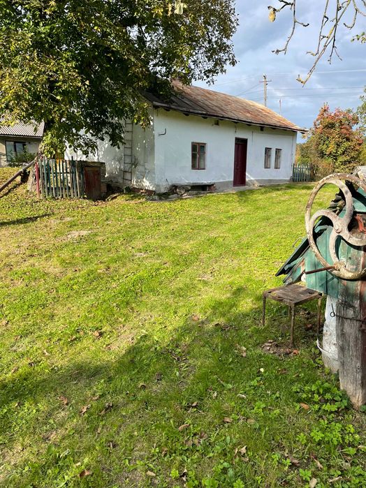 продаж земельної ділянки в селі Милошовичі неподалік Львова