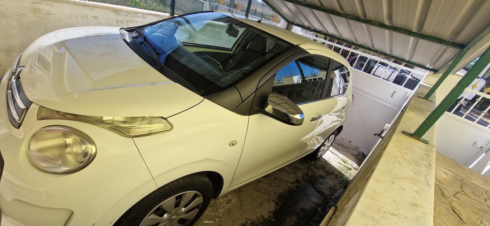 Citroen C1  com poucos kilometros