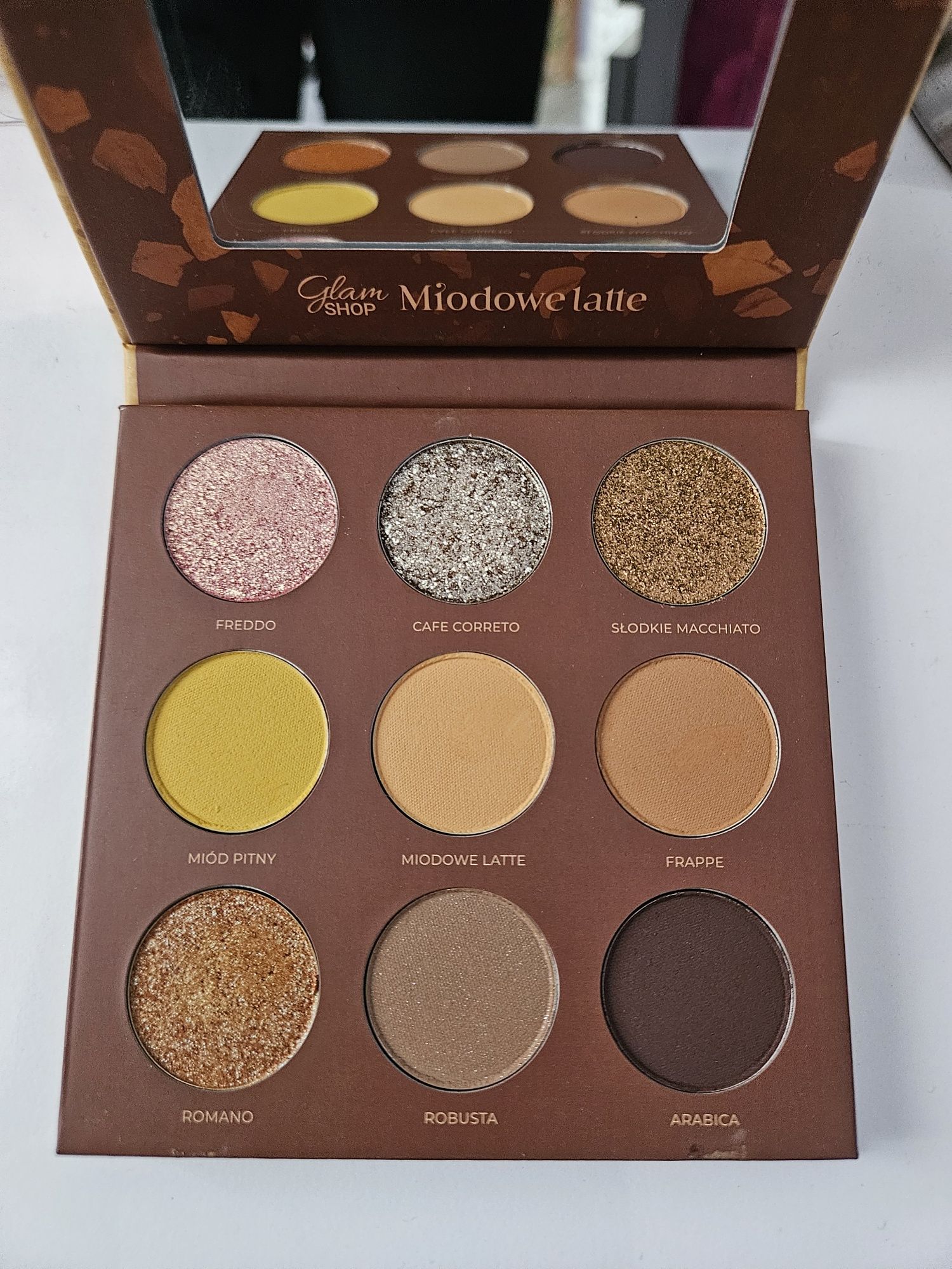 GlamSHOP/paleta cieni do oczu Miodowe latte/Edycja limitowana!!!