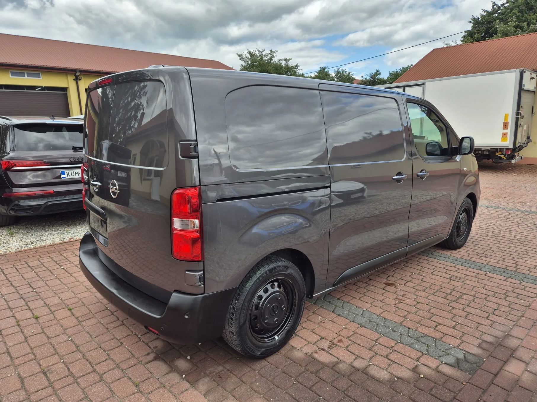 Opel VIVARO 2.0 Automat  2.0 CDTI 177KM Automat Szwajcar