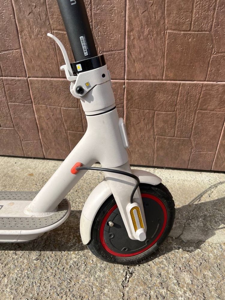 Електросамокат Xiaomi Mi Electric Scooter 3 Grey