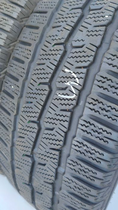 Opony Zimowe 215/60/17C Toyo 4szt 2021r