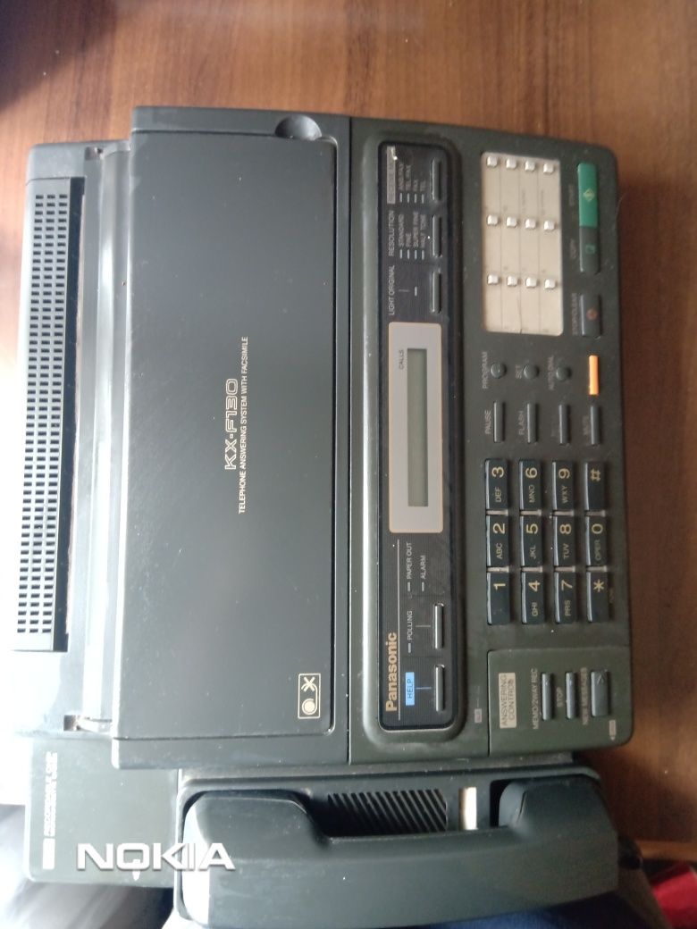 Продам Факс  Panasonic KX-F130BX и два радиотелефона