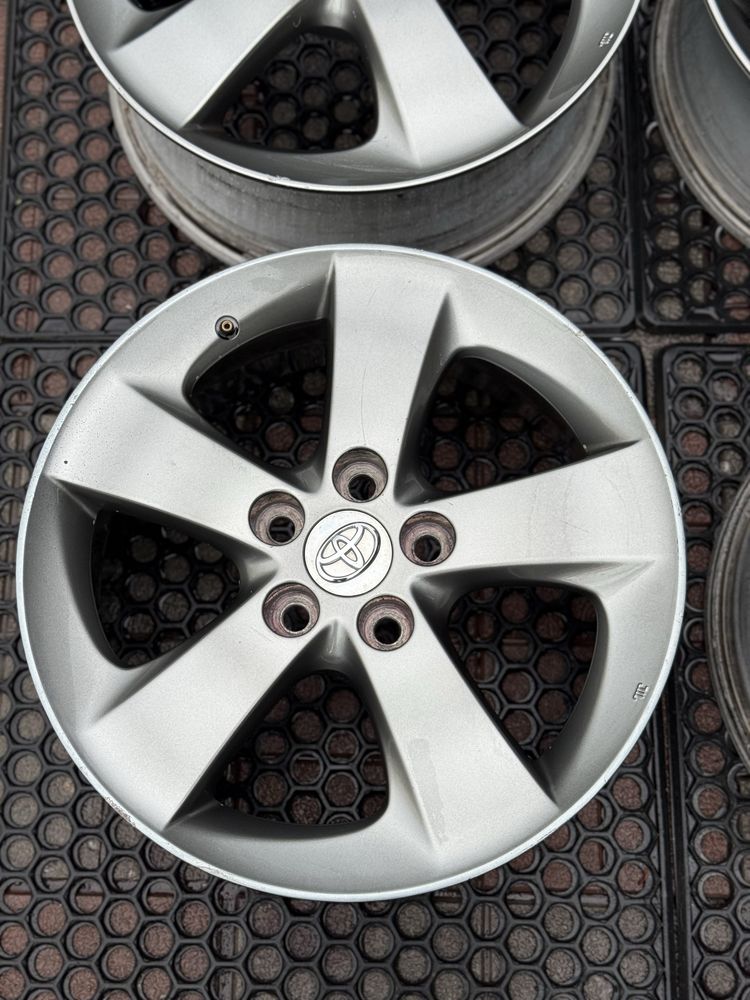Диски оригінал toyota camry corolla avensis auris rav4 r17 5 114,3