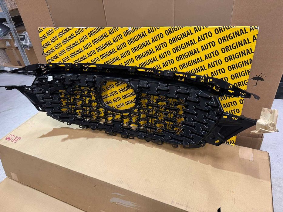 Решітка радіатора Mazda CX-5 KF 2022-2025  Нова Оригінал