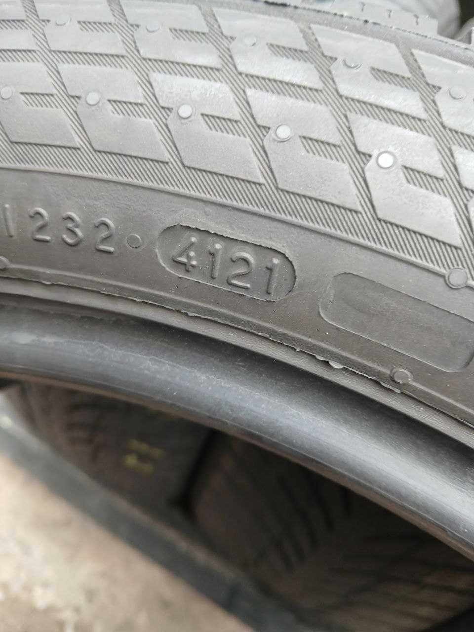 Шини Nokian 215/50R17. 4шт. Зимові.2021р.(0466).