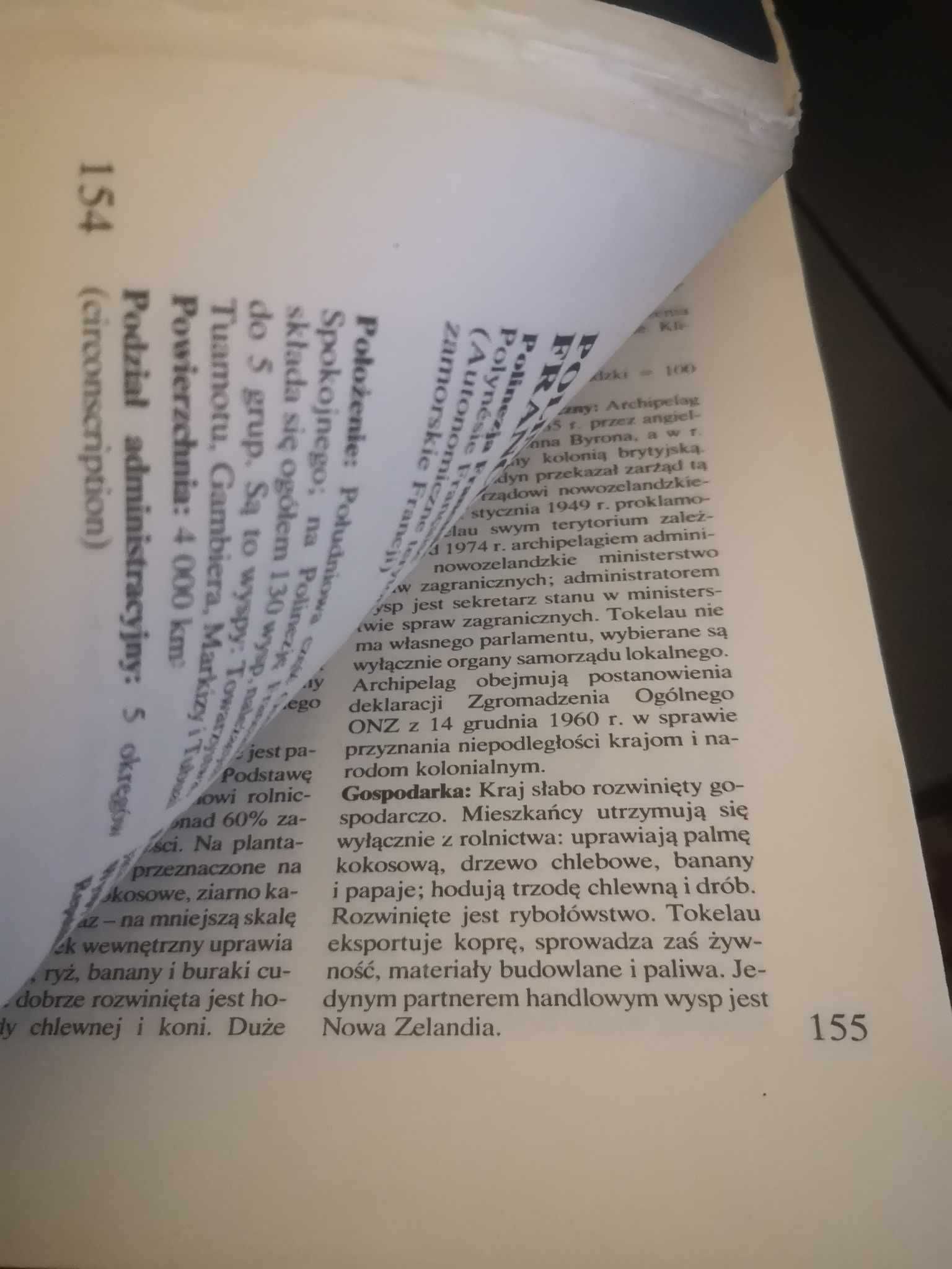 Polityczny atlas świata z 1987 roku Nowe czasy wydanie specjalne