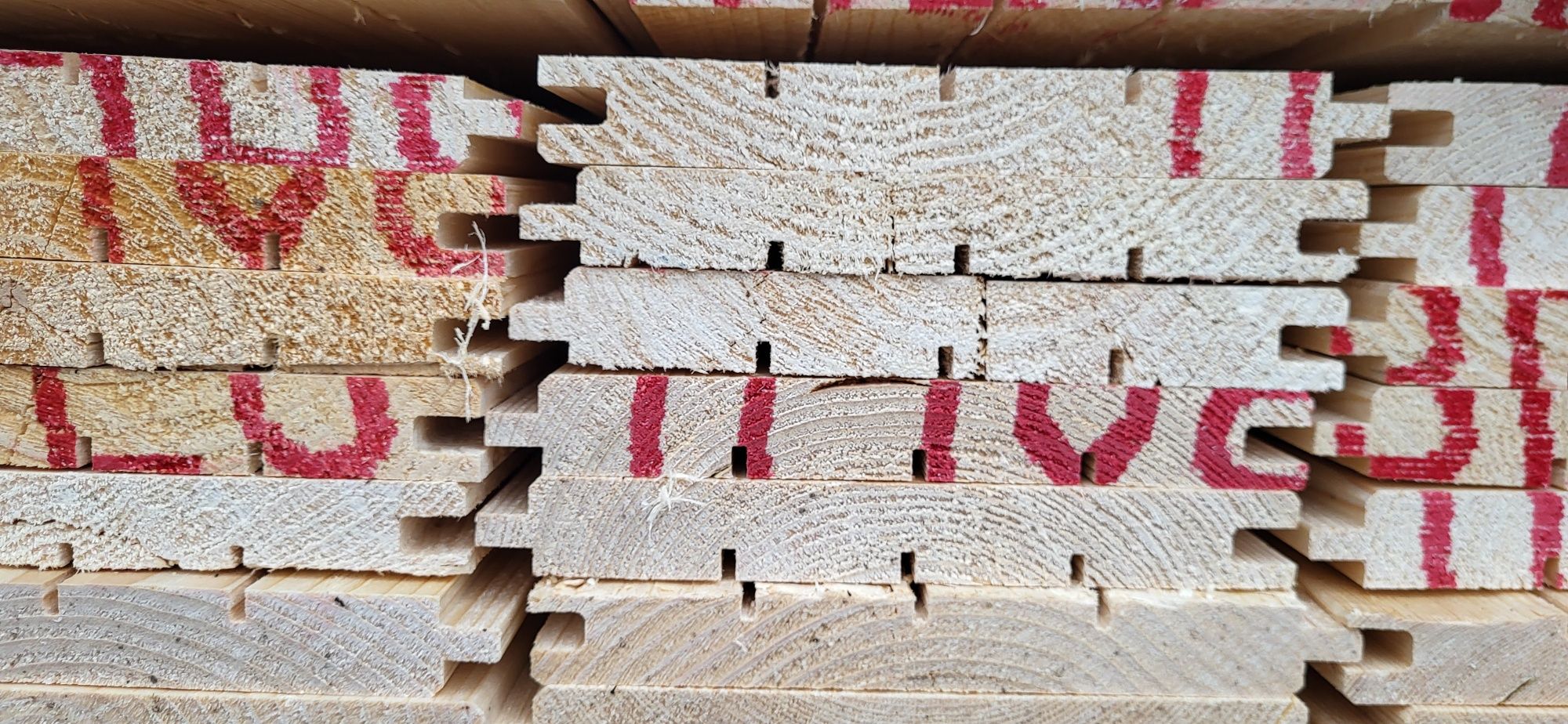 Deska 18x146 podbitka boazeria elewacyjna nadbitka V faza i softline 1