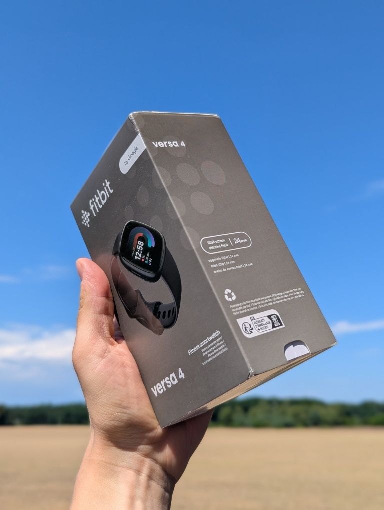 Google Fitbit Versa 4 Smartwach NOWY