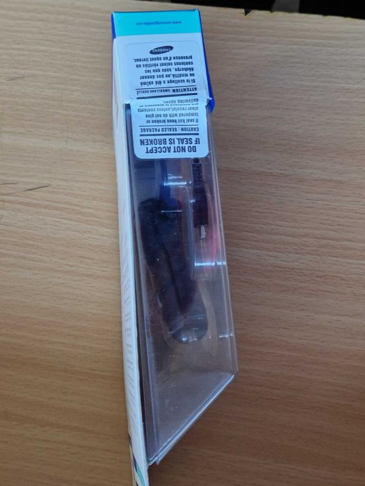 Samsung ładowarka samochodowa micro USB