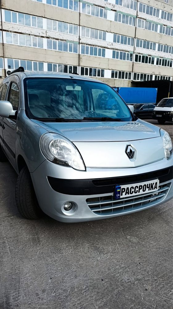 Рассрочка Renault Keangoo 400$ в месяц