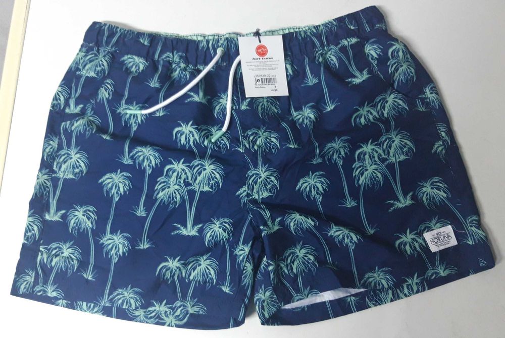 Hot Tuna Bermudas XL Novas c/ etiqueta