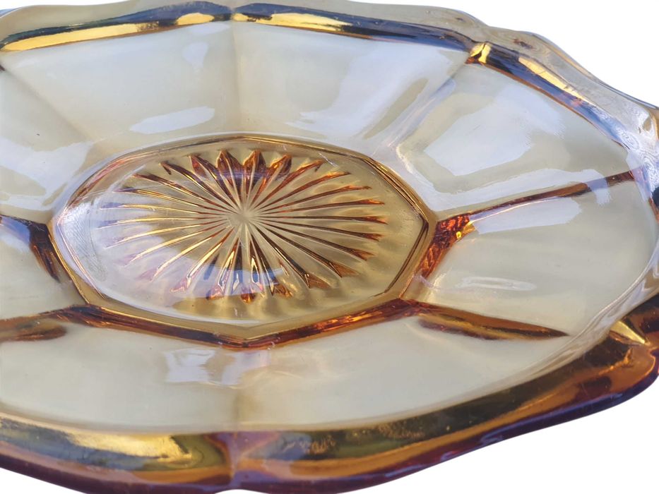 Stara szklana patera talerz misa ozdobna w kolorze miodowym lata 30