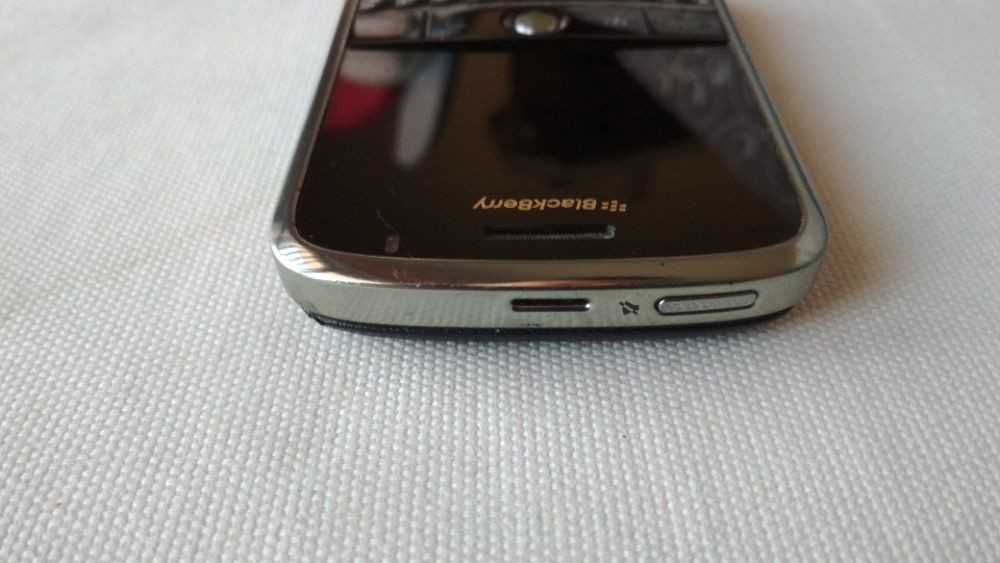 PARA PEÇAS - BlackBerry 9900 BOLD